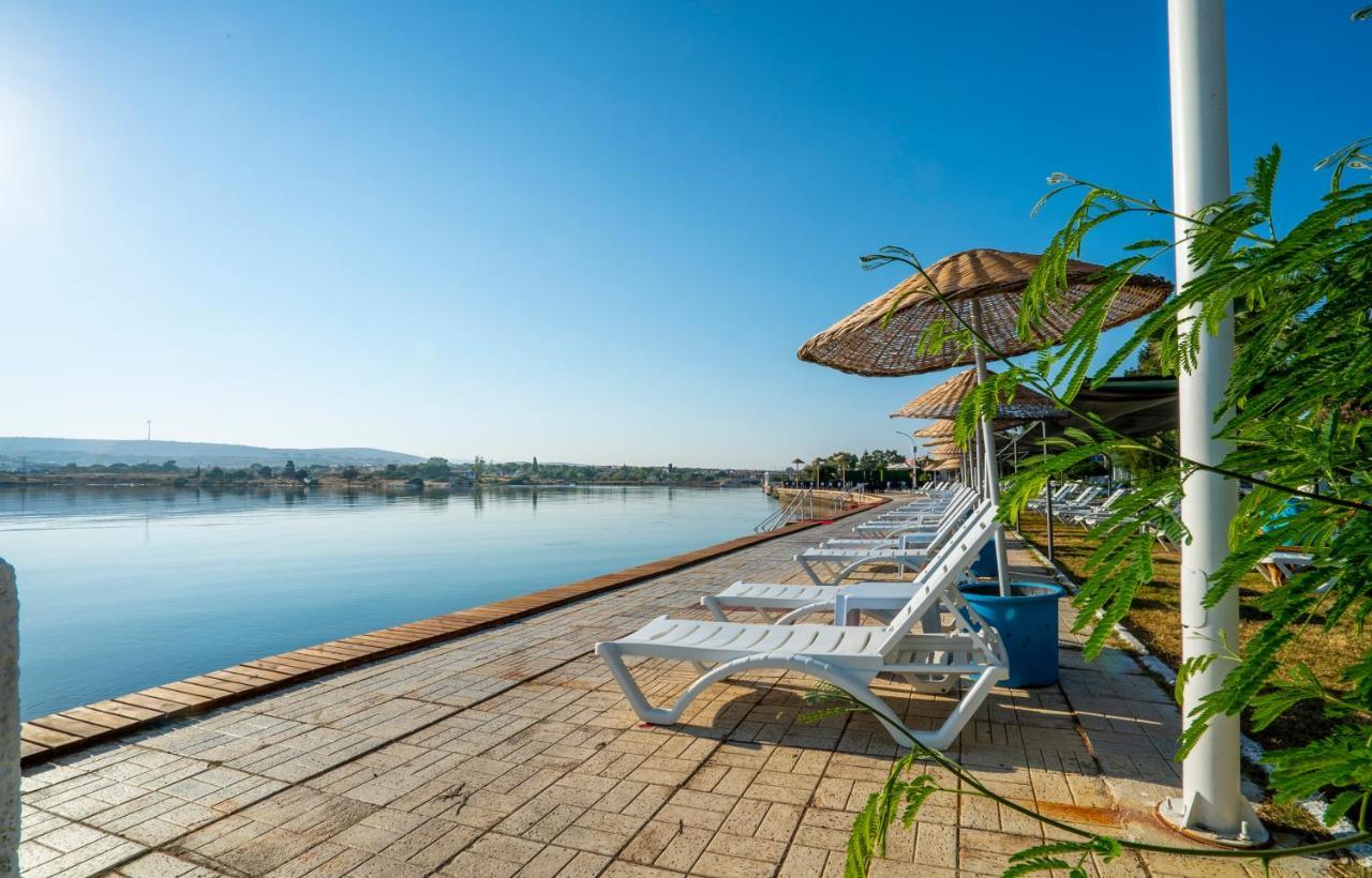 Sifne Thermal Otel Cesme Bagian luar foto